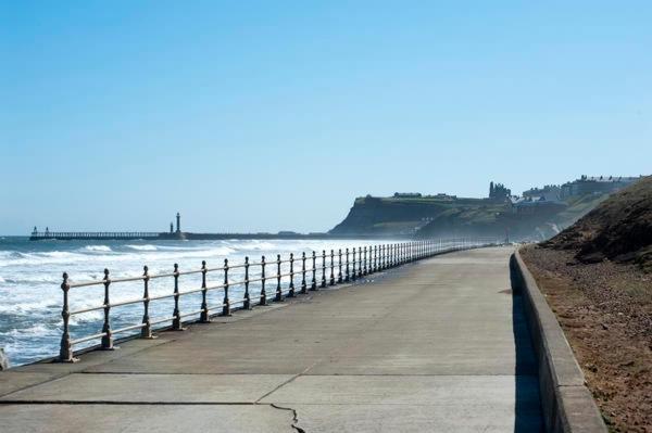 Bijou Romantic Retreat, Whitby Centre 外观 照片